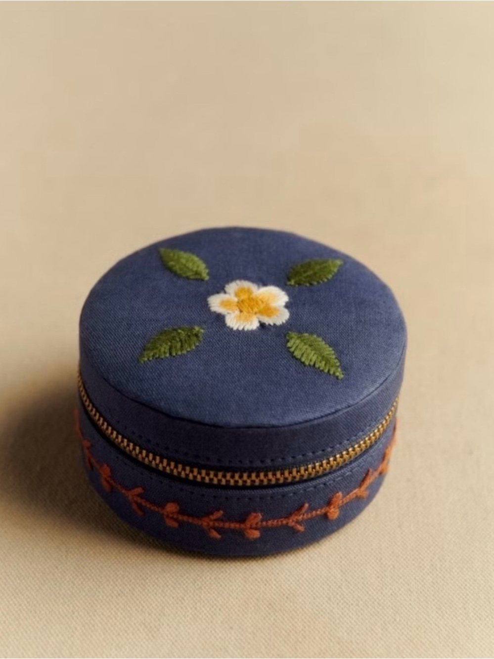 Sézane x Lucia Vergara Embroidered Jewelry Case
